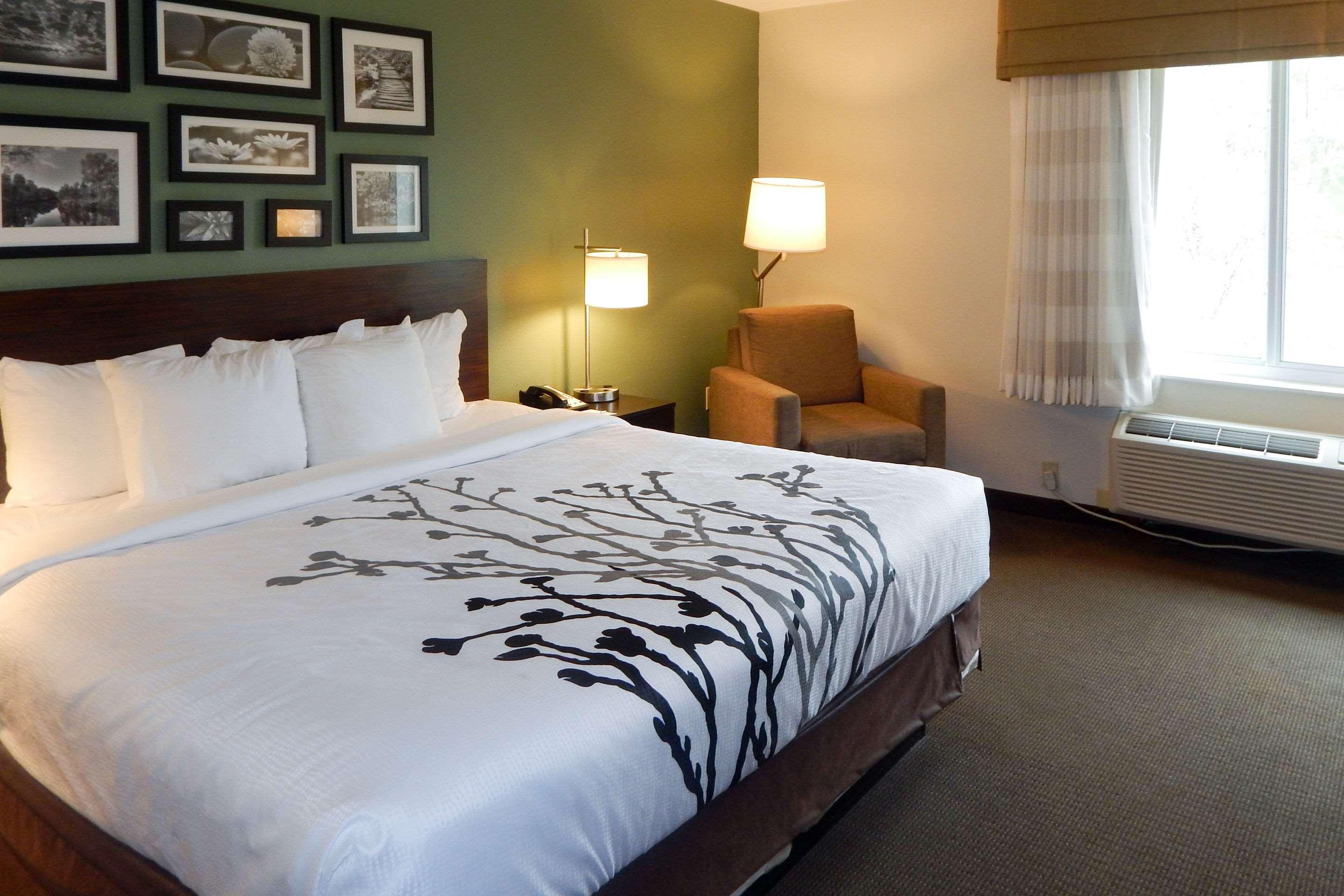 Sleep Inn & Suites Near Liberty Place I-65 Evergreen Eksteriør bilde